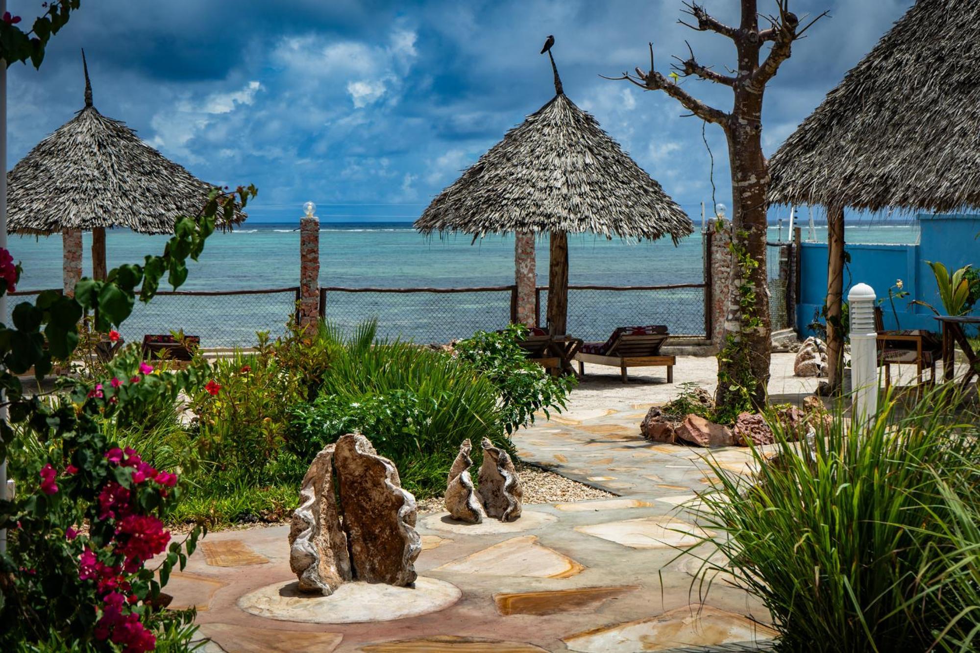 Resort Coral Cliff Zanzibar